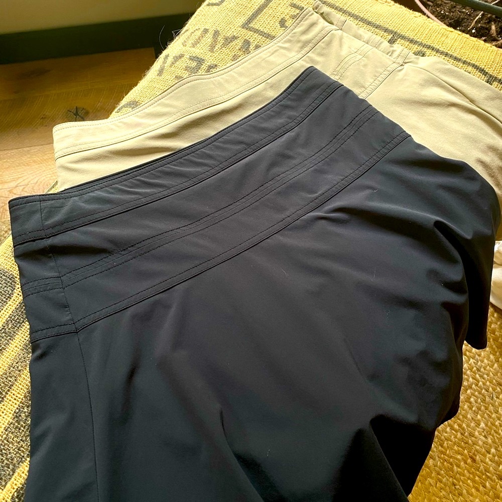 ATHLETA Size 8 Solid  Everyday Skort Skirt Built In Shorts A-Line Tennis